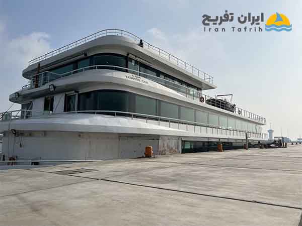 کشتی تفریحی بوشهر موزیک زنده